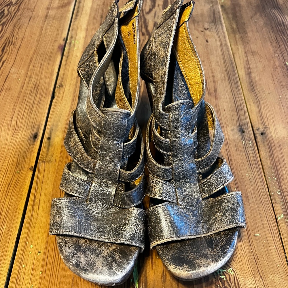 Bed Stu Olinda Black Distressed Wedges 10